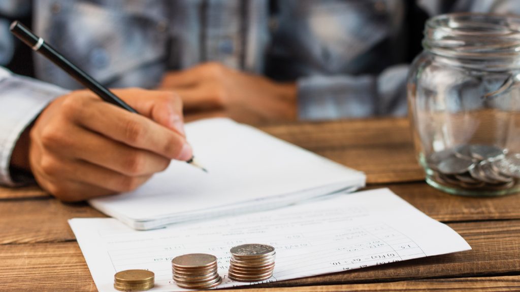 Menyusun Rencana Keuangan Jangka Panjang: Pensiun dan Tujuan Lainnya - Bank Lescadana