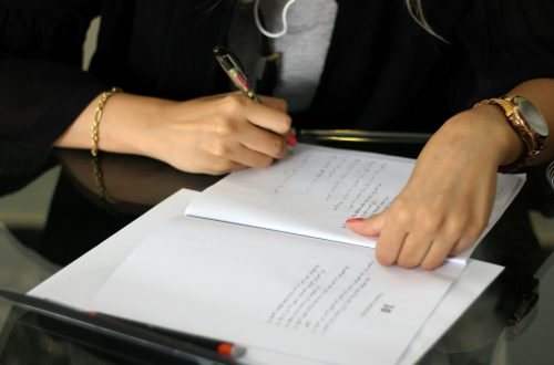 Pinjaman Multiguna: Solusi Keuangan Serbaguna untuk Kebutuhan Mendesak - Bank Lescadana